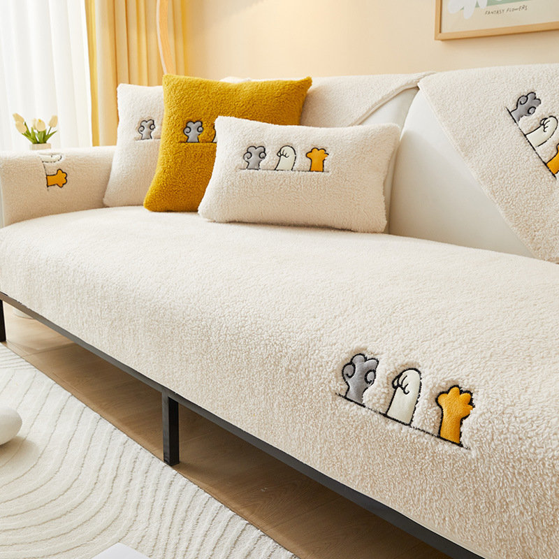 Cute Cartoon Lamb Velvet Sofa Cushion (1 Piece)