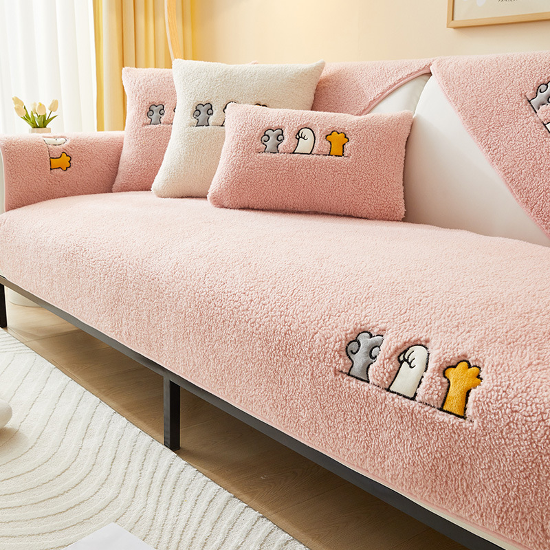Cute Cartoon Lamb Velvet Sofa Cushion (1 Piece)