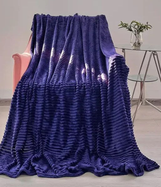 Cozy Lightweight Blue Flannel Blanket for Travel & Home