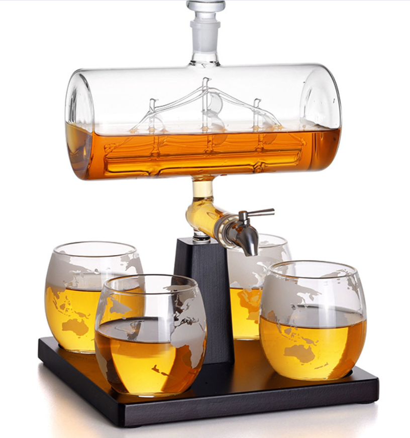 Glass Sailing Wine Decanter Set – World Map Bottle with 4 Glasses