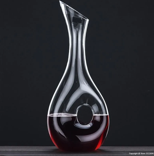 Crystal Wine Decanter – Lead-Free Glass U-Shaped Aerator
