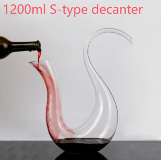 Crystal Wine Decanter – Lead-Free Glass U-Shaped Aerator